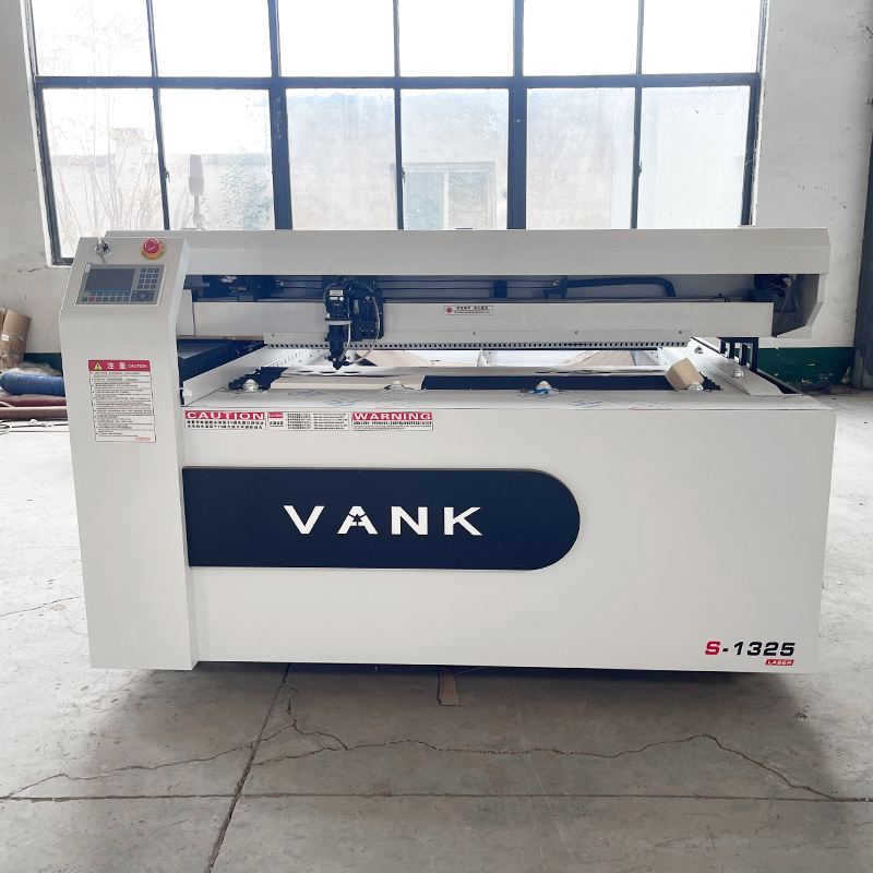 300W 1325 CO2 Laser Cutting Engraving Machine